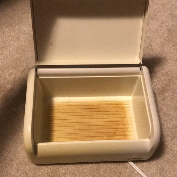 FREE Baby wipes Warmer - Picture 2 of 3